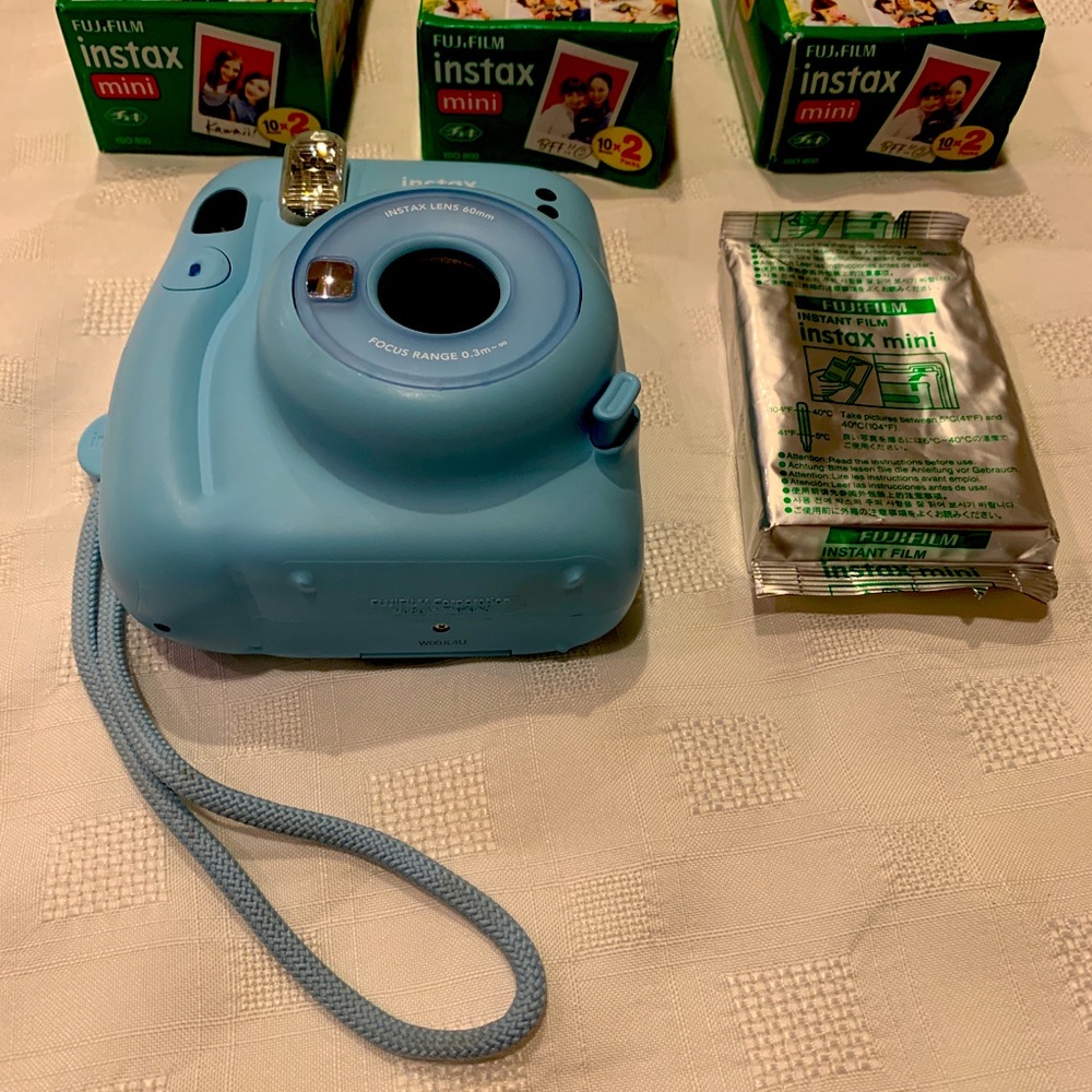 Bundle Camera Instax Mini 9 with 2 fujifilm packs